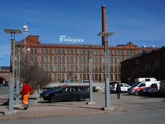 フィンレイソンの工場跡。ドーンとフィンレイソンの文字がはっきり見えます。