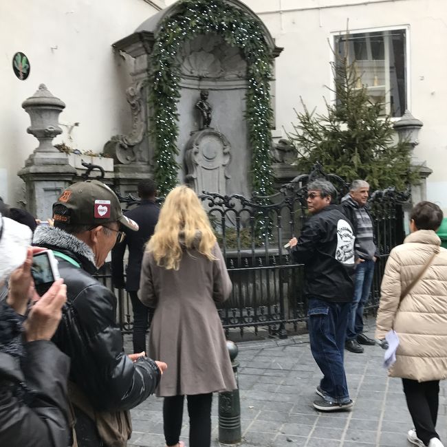 しょんべん小僧小さい！