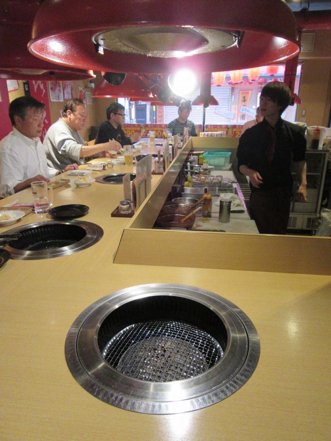 ホルモン本舗店内