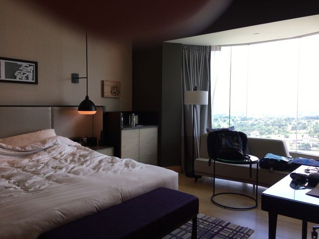 予約時はＬＡＫＥ ＶＩＥＷしか空いてなかったのでそっちを取ったのですが、アップグレードはシティビュー。うーん、いまいちアップグレード感が無いなぁ