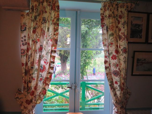 #モネの家から、庭の眺め