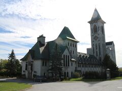 ５日目　サンブノワデュラック修道院　を訪ねてみた。