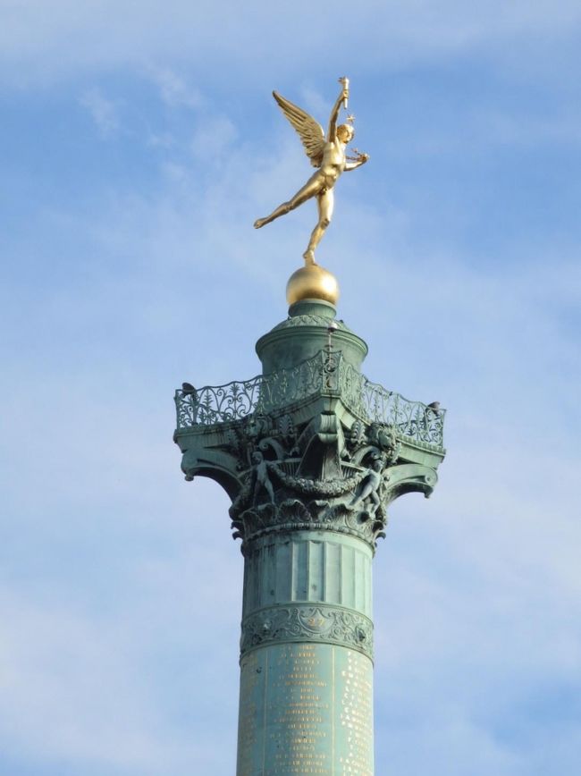 ＃バスチーユ広場<br />＃過去のバスチーユ牢獄の残骸はない<br />＃取り壊された石材はコンコルド橋に使われた