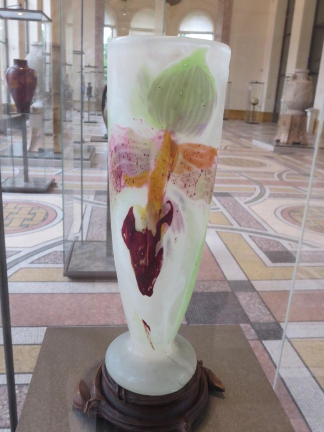 ＃巨大な花瓶？？