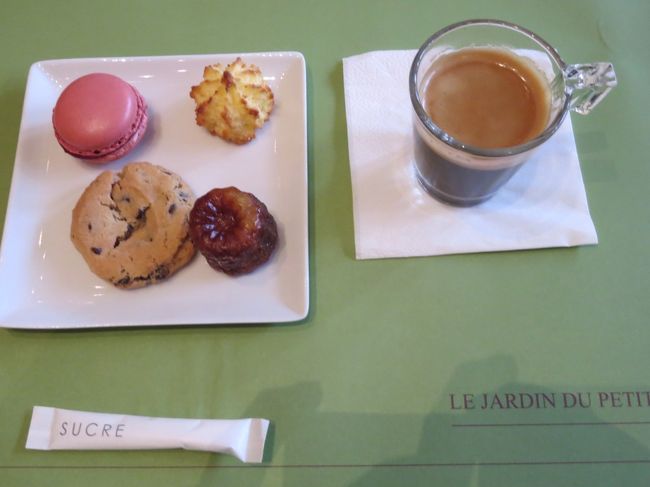 ＃カフェオレと美味しいお菓子