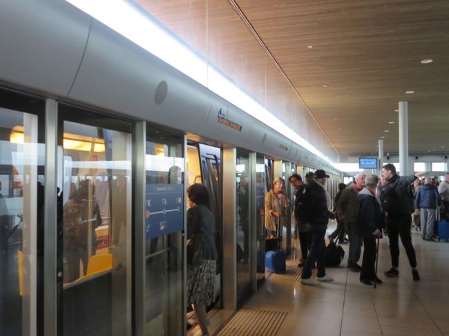 ＃無人電車で移動