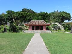 こちらは、近くにあった孔子をお祀りしている孔子廟です。

この辺りで時間切れとなったので、豊崎のORIXレンタカーへ車を返却して帰路につきました。
機中爆睡。