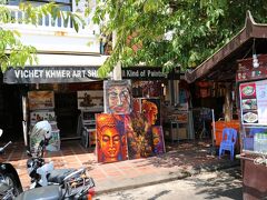 ホントは2日半のチャーターはオールドマーケットの案内の後にホテルまで送ってもついてたのですが、買い物しないし・・・ 
ガイドさん、メチャクチャいい人だったけど、マーケットの案内までは、ノーサンキューって、感じだったので、オールドタウンで解散して頂きました。 
ホント、2日半お世話になりましたm(__)m 