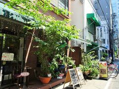 フルーフ・デｳ・セゾン

パフェなどの店
調べて，初めて入ったお店です。
