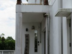 くねくね道を上がったら小さな天文台がありました。