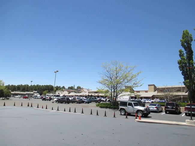 さよならセドナ。次の目的地、グランドキャニオンに向かいます。