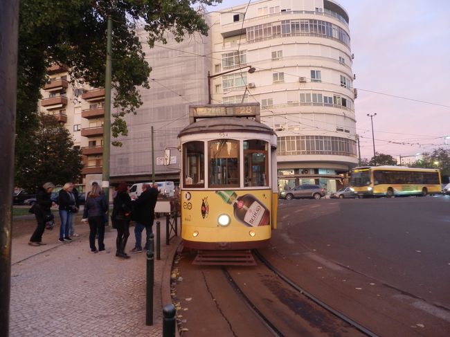 リスボン名物、路面電車