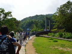 そばにある台湾のナイアガラと呼ばれる「観瀑台」