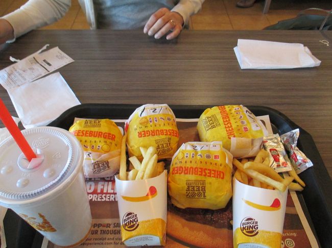 バーガーキングのバリューセット。