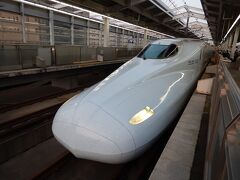 さて、博多までは九州新幹線「さくら号」に乗ります。