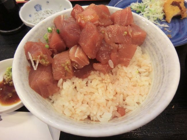 まず、半分ほど食して‥