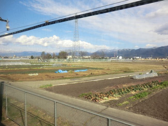 甲府盆地に入りましたよ。