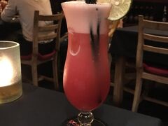 その後はロバートソンキーで飲み直し。
シンガポールスリング♪