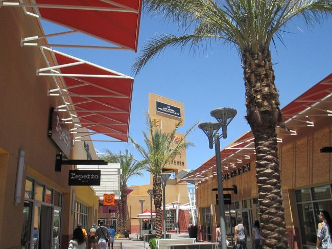 今日の目的はプレミアムアウトレットノース。<br />