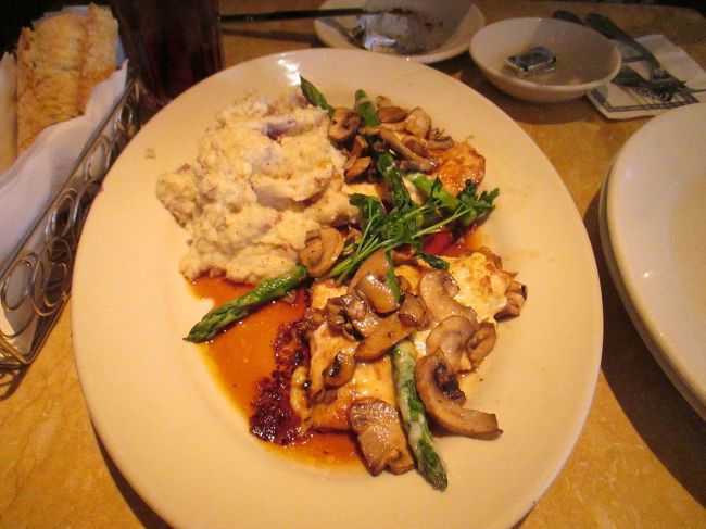 チキンマディラをシェア。