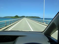 角島に渡ります。車を運転しながらコンデジを操作してみました。車載カメラを搭載していないので、手動で写した写真です。