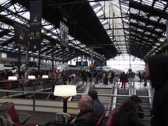 パリのリヨン駅に到着しました