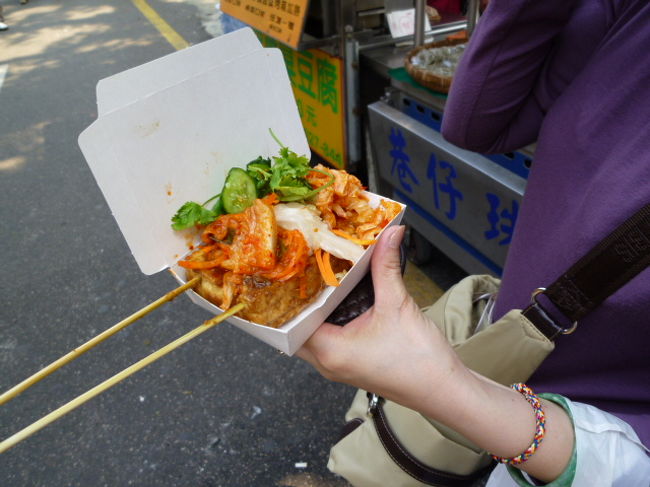 深抗老街の臭豆腐<br /><br />最初は食べれませんでしたが、今は食べられます。