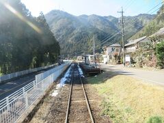 木尾駅（こんの）を発車しました。