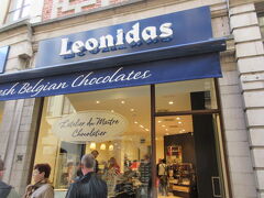 レオニダスも行きましたよ。
レオニダスって日本で買いやすいですよね。ここで買わなくてもいいかと思ってしまう・・・
