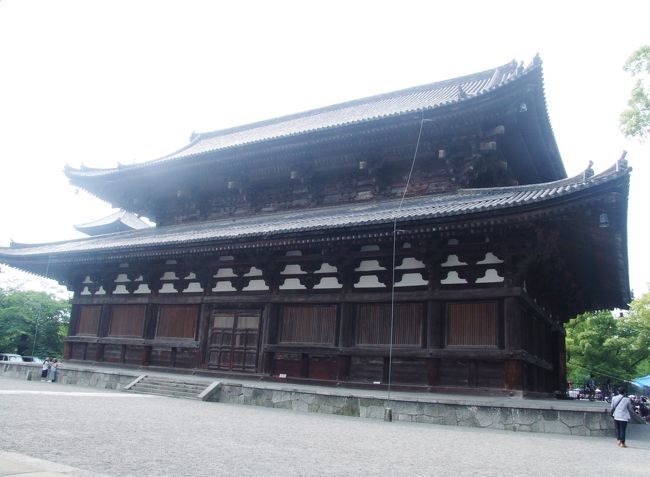 京都・東寺の弘法市と五重塔初層特別拝観～智積院長谷川等伯派
