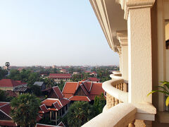 2日目の朝です。

いいお天気。願わくは曇り空であってほしい。
だって、暑いのヤダ。。。