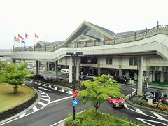 軽井沢駅前へ。