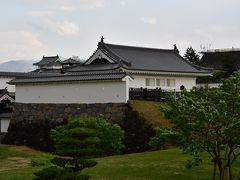 甲府城の甲府市歴史公園の山手御門