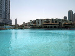 The Dubai Fountain
夜の噴水ショーみたかったなぁ。