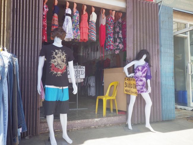 昭和初期のような雰囲気のお店　入ろうとは思いません