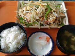 空港到着後予約していたレンタカーを借りに行き即北上！

途中道の駅で麩チャンプルの昼ごはん