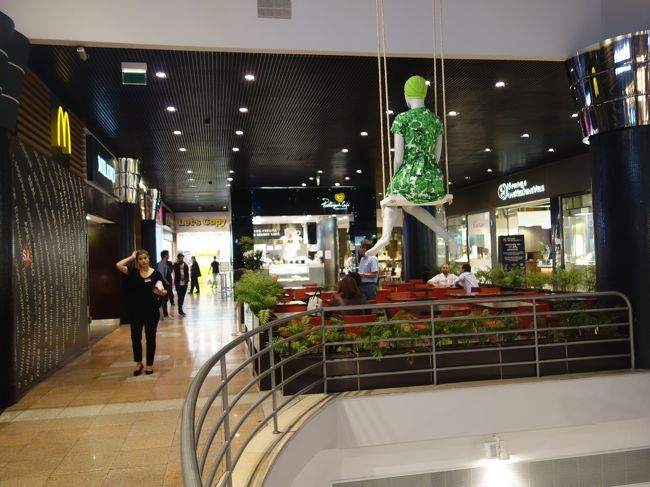 開放的な内部。