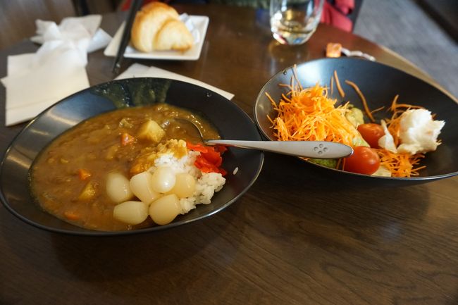 皆さん　お馴染みのカレーライスをいただきました。