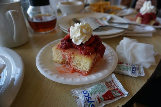 デザート。お腹はふくれますが。