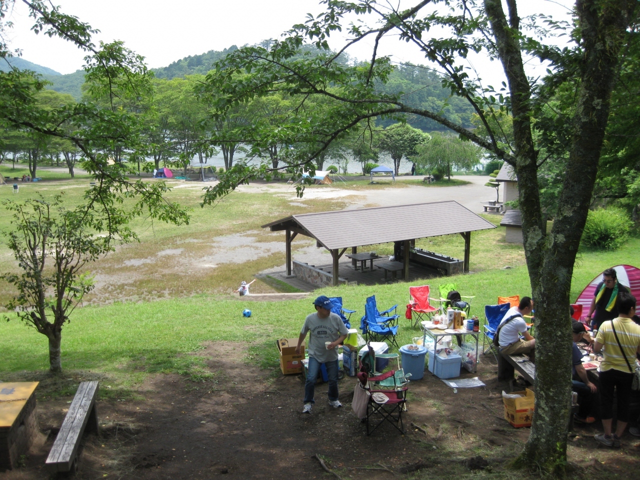キャンプ場もあり、土曜日ということもあって、いくつかのグループがキャンプをされていました。
