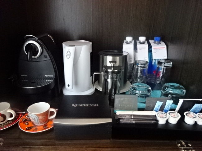 無料コーナー。一番右側のお水だけ有料です。