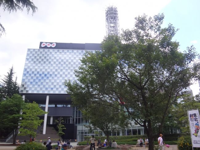 宮城県仙台市『NHK仙台放送局』の写真。<br /><br />札幌や、東京、横浜、名古屋、京都、大阪、神戸など〇〇タワーがありますが、<br />仙台はこちらかな？と思ったらNHKでした(;^ω^)<br /><br />仙台はずーっと前に何度か行ったことがあります。<br />仙台市内での自由な時間は限られているので、どんな街になったのかを<br />見てみたいと思います(&#39;&#39;◇&#39;&#39;)ゞ