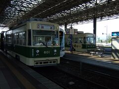 広島港に着くと、目の前に広電の駅。

市内均一１５０円の路面電車
まさに、市民の足です。