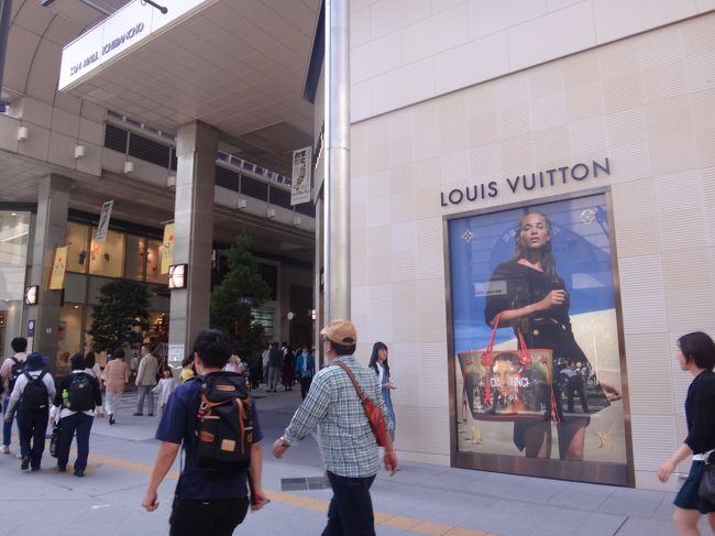 このままアーケードを進んでいくと、仙台名物のアレが見られます。