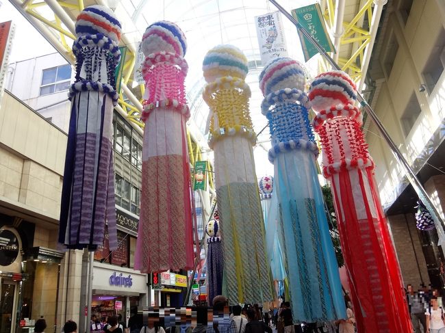 見納め。<br /><br />アーケード街を歩いていると『仙台フォーラス』というファッションビルが<br />ありました。中に入ります。<br /><br />http://www.forus.co.jp/sendai/