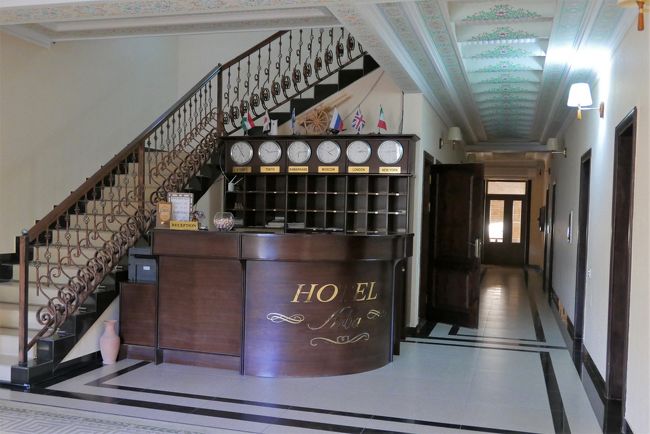 ホテルにチェックインします。<br />ＡＲＢＡホテルです。