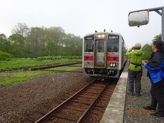 釧網線　浜中駅。    17:22浜中駅発　　17:56厚岸着。