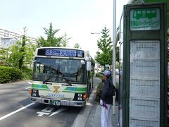 次の渡船場までは少し距離があるため、近くのバス停から市営バスに乗る。