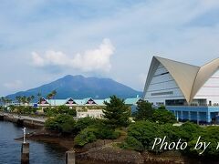 フェリーで桜島へ