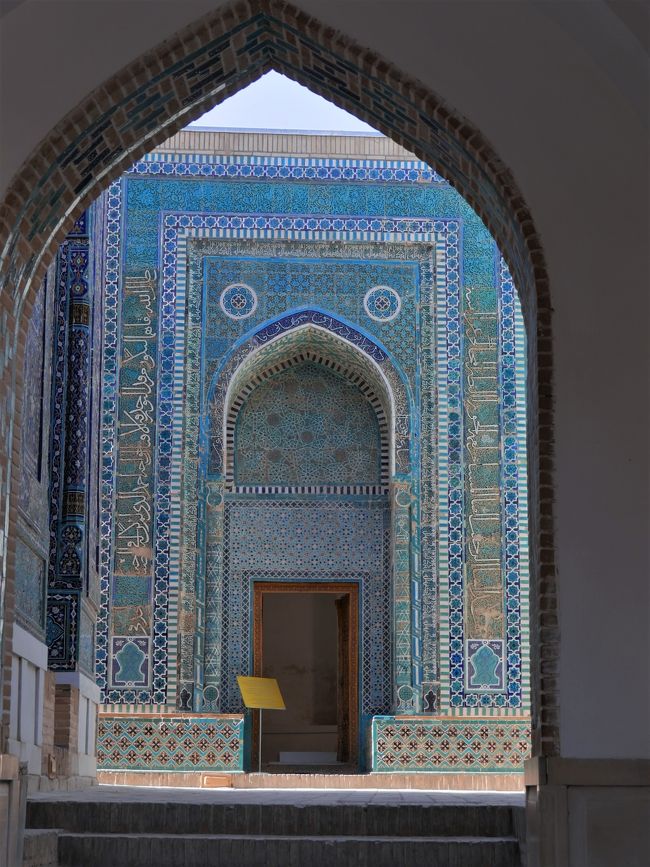 フジャ･アフマッド廟。